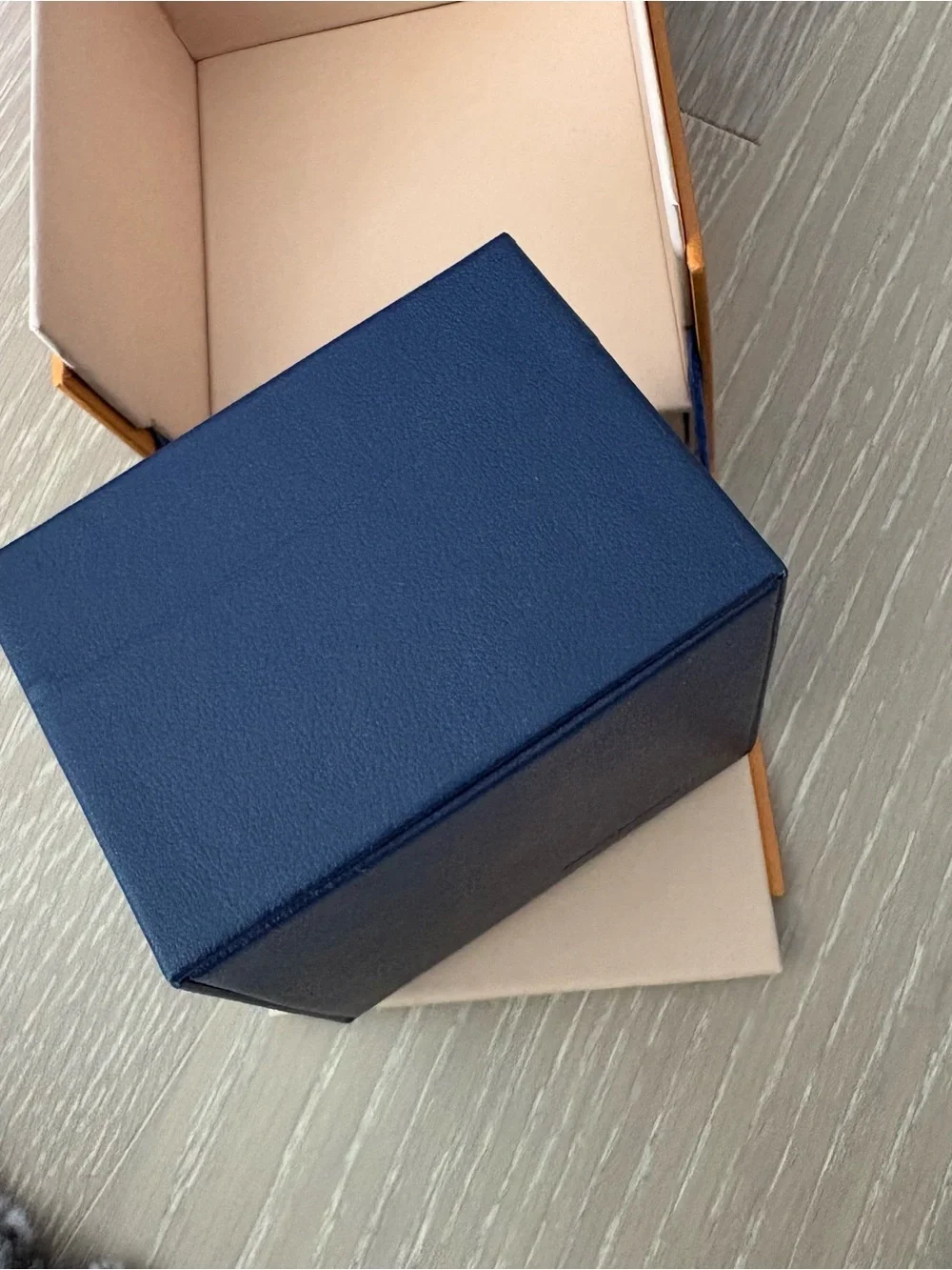 Louis Vuitton Navy Leather Ring Jewelry Box and gift box and tag